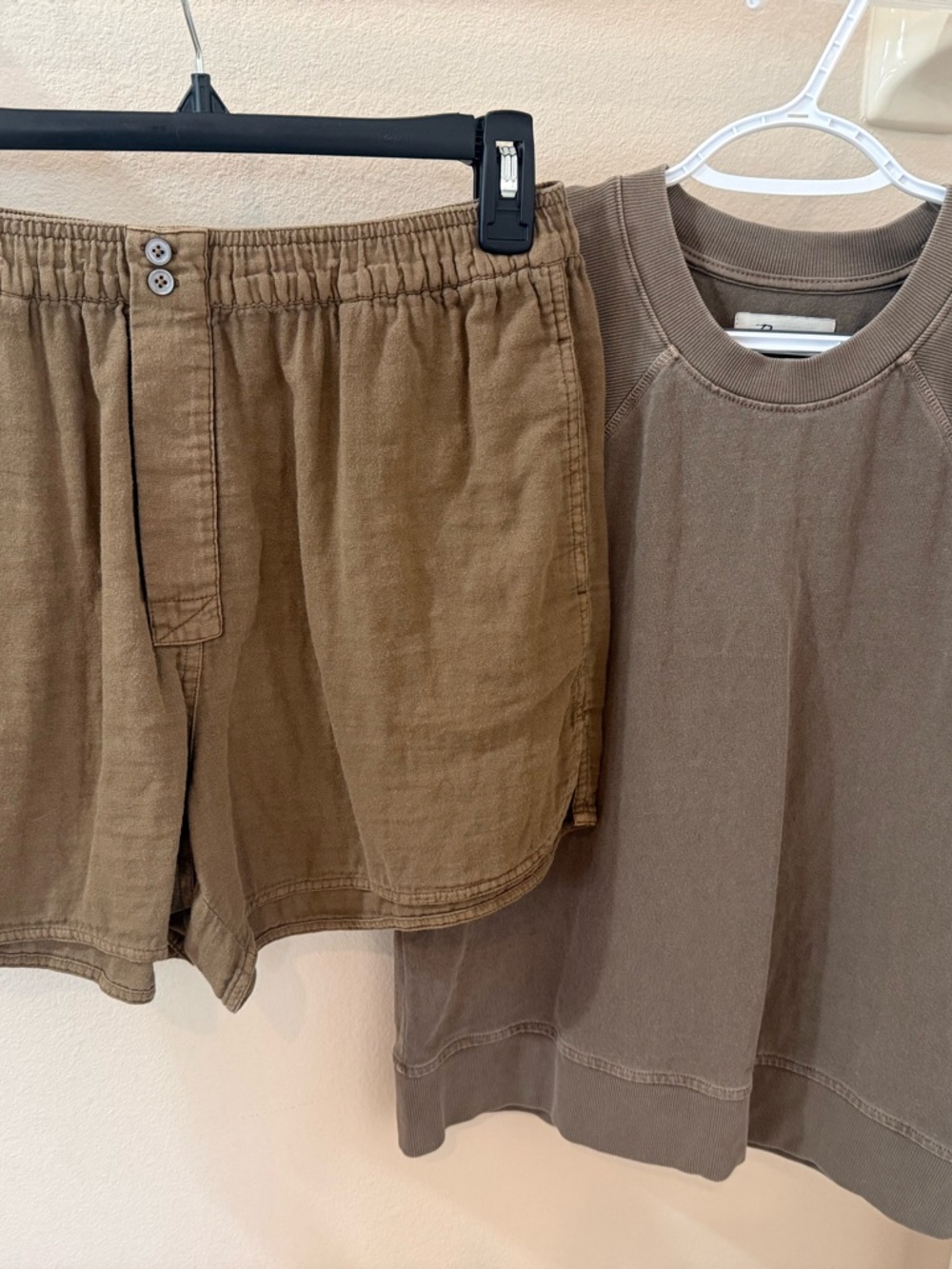 Women’s Rowan shorts set size small